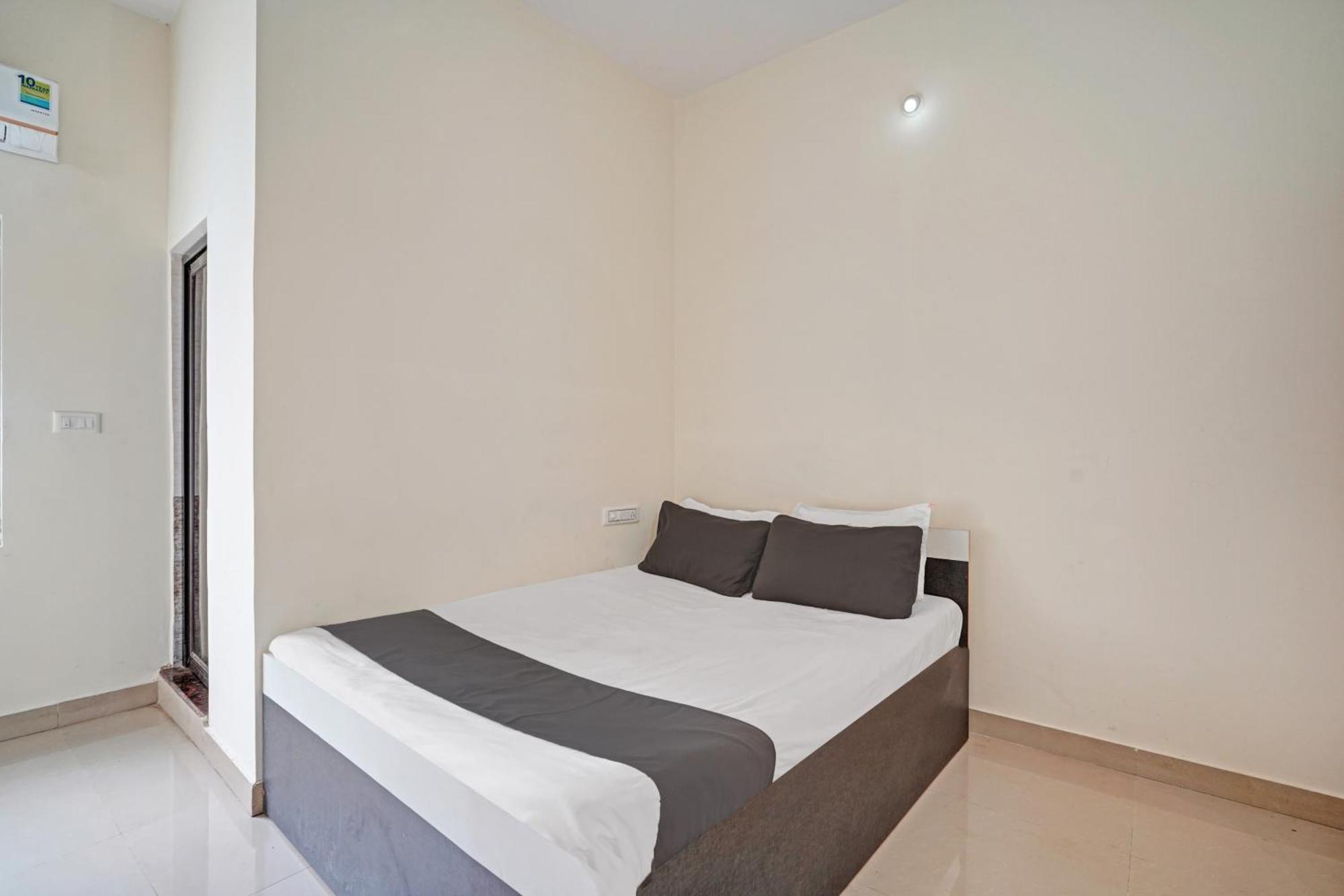 Hotel O Mg Boarding And Lodging Бангалор Екстериор снимка
